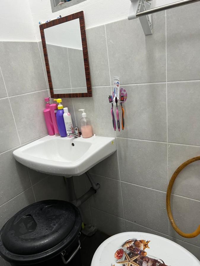 Kampong Melayu Changkat Larah Mieda Rizqi Homestay מראה חיצוני תמונה